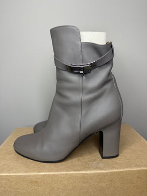 Hermes Saint Germain Boots 39
