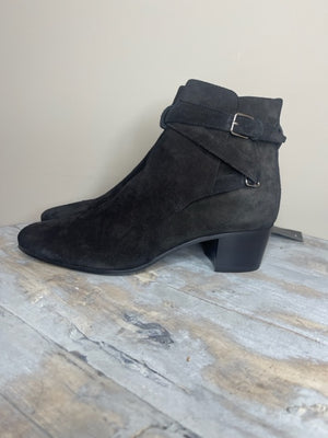 Brand New Saint Laurent Suede Ankle Boots 39.5