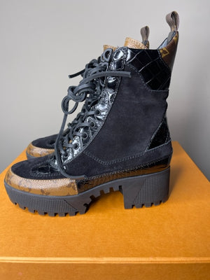 Louis Vuitton Desert Boots 35.5