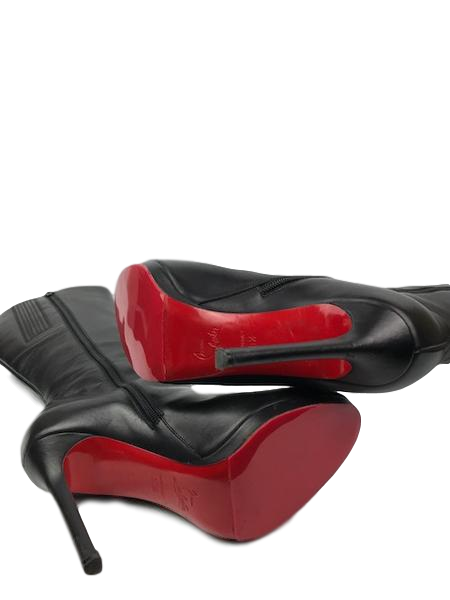 Pair of 2025 red bottoms